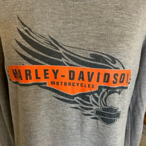 Harley-Davidson Gray and Orange Sweatshirt. - Picture 2 of 13